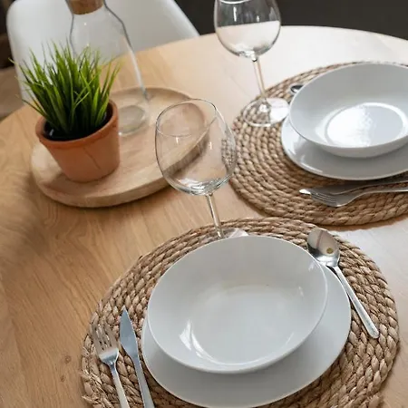 Premium Location! Gran Via & Free Parking