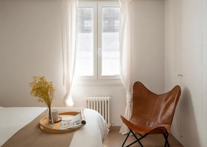 Premium Location! Gran Via & Free Parking