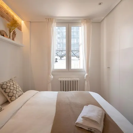 Premium Location! Gran Via & Free Parking Lägenhet